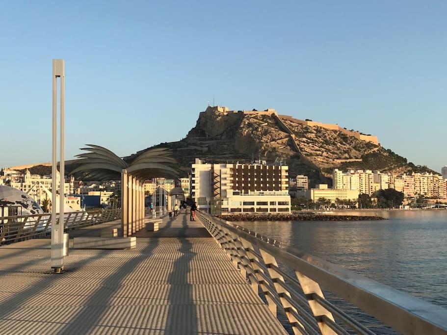 Apartamento Casco Historico , Playa Postiguet アリカンテ エクステリア 写真